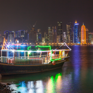 Dînez sur le Plus Grand Dhow Cruise de la Marina de Dubaï