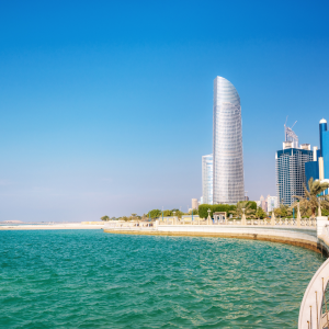 Promenade le long de la Corniche