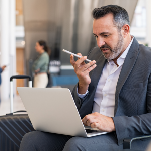 Encouragez vos employés à respecter la politique de voyage de l'entreprise.
